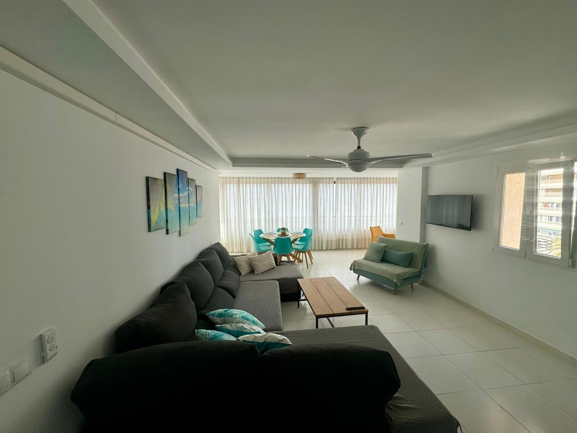 Apartamentos Coastal Haven Бенидорм Екстериор снимка