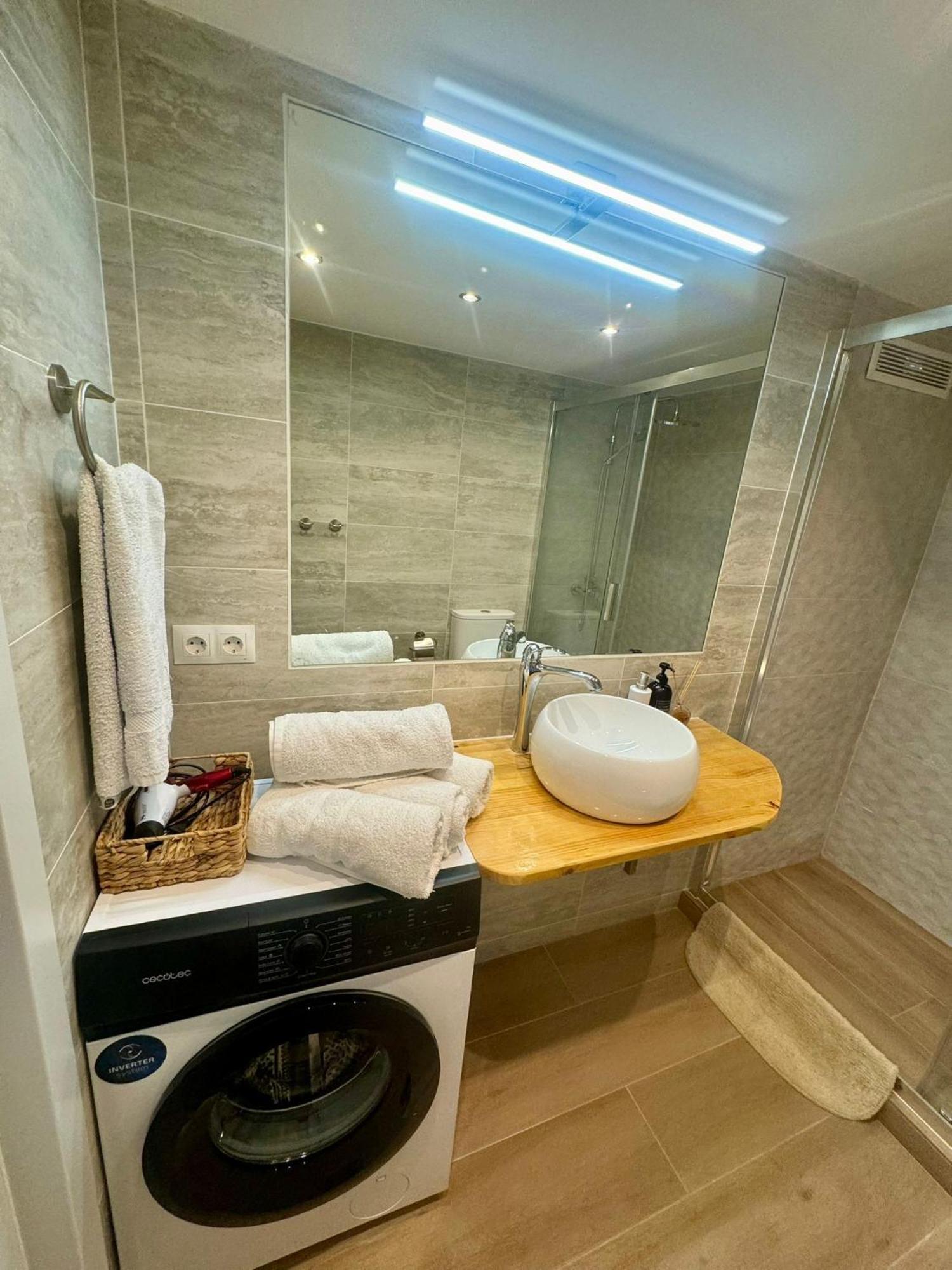 Apartamentos Coastal Haven Бенидорм Екстериор снимка